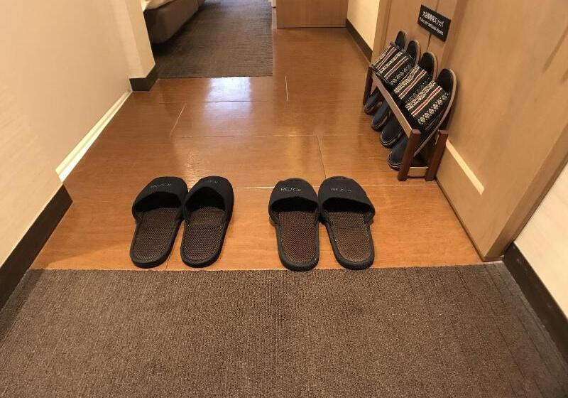 标准间, Resol Trinity Hakata