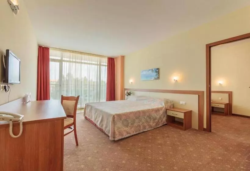 Huoneisto 1 Makuuhuone Parveke, Riagor All Inclusive