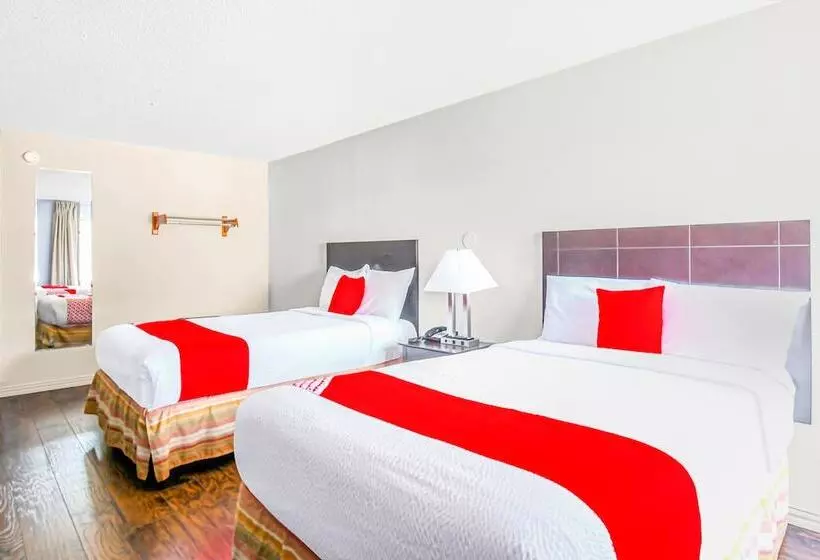 ２ダブルベッドのスタンダードルーム, OYO Hotel Irving DFW Airport South