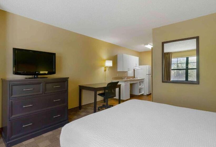 إستوديو قياسى, Extended Stay America Suites  Tampa  Airport  Spruce Street
