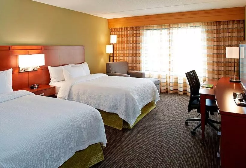 اتاق استاندارد با 2 تخت دوبل, Courtyard By Marriott Ithaca Airport/university
