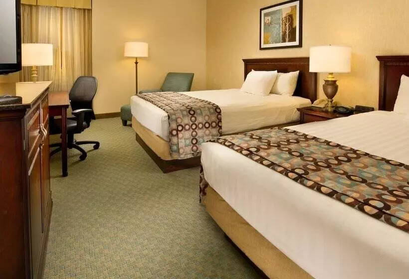 スイート, Drury Inn & Suites Jackson Ridgeland