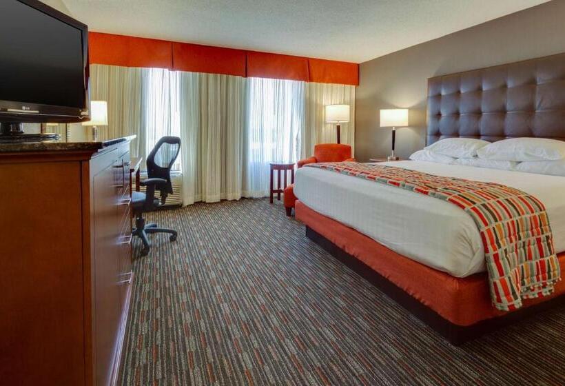 غرفة ديلوكس سرير كينج, Drury Inn & Suites Memphis Southaven