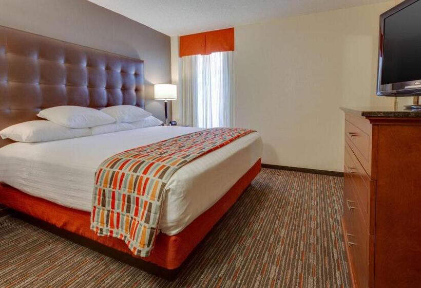 جناح سرير كينج, Drury Inn & Suites Memphis Southaven