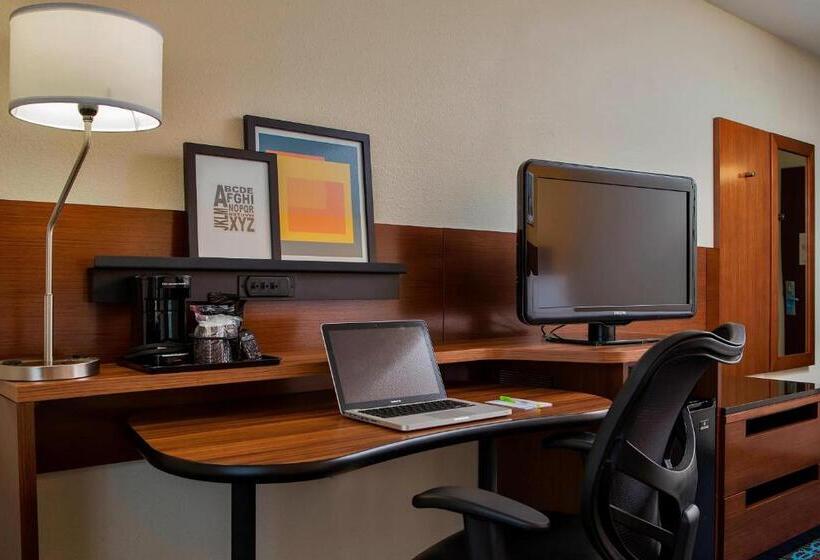 Номер Стандарт, Fairfield Inn Charlotte Mooresville Lake Norman
