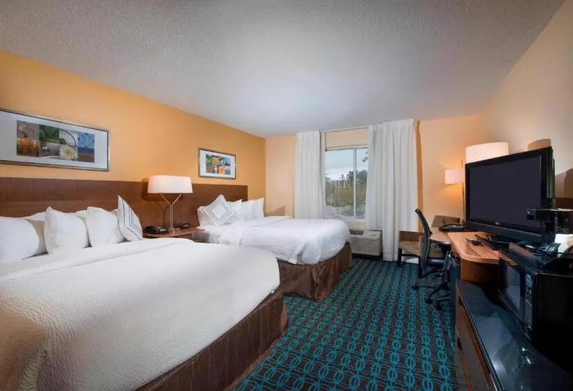 クイーンサイズベッドのスタンダードルーム, Fairfield Inn And Suites Charleston North/university Area