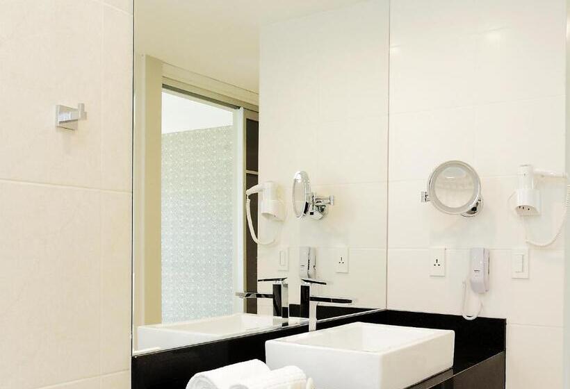 سوییت لوکس, Meridiano