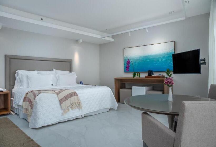 سوئیت مستر با چشمانداز دریا, Meridiano