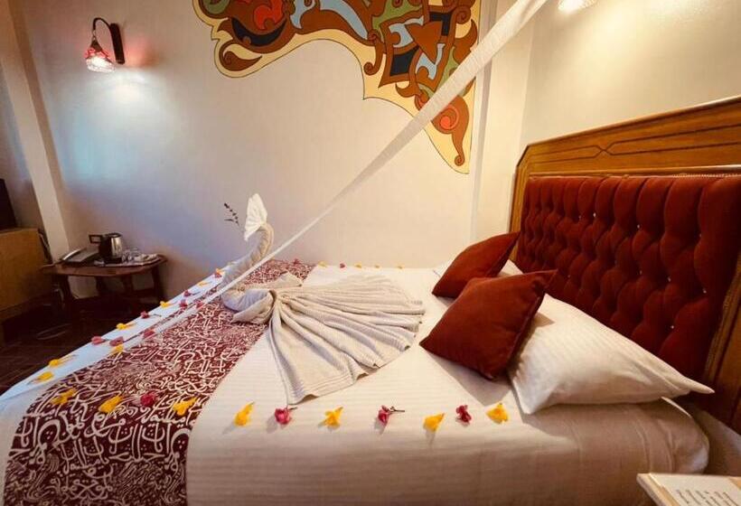 اتاق استاندارد, Nefertiti Hotel Luxor