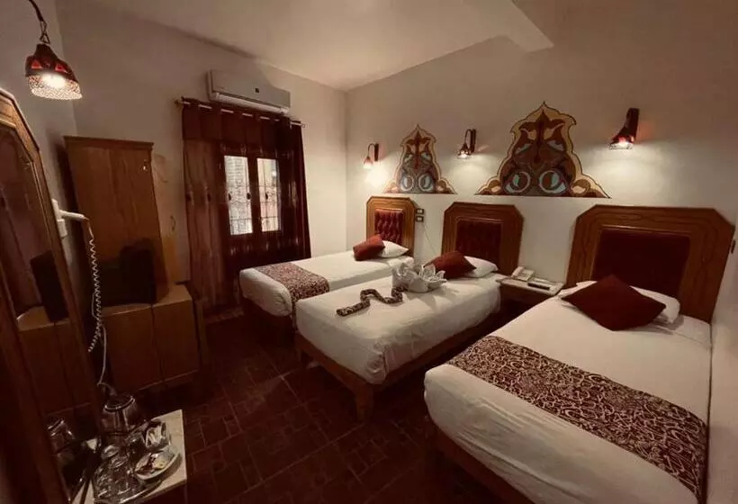 اتاق استاندارد سه نفره, Nefertiti Hotel Luxor