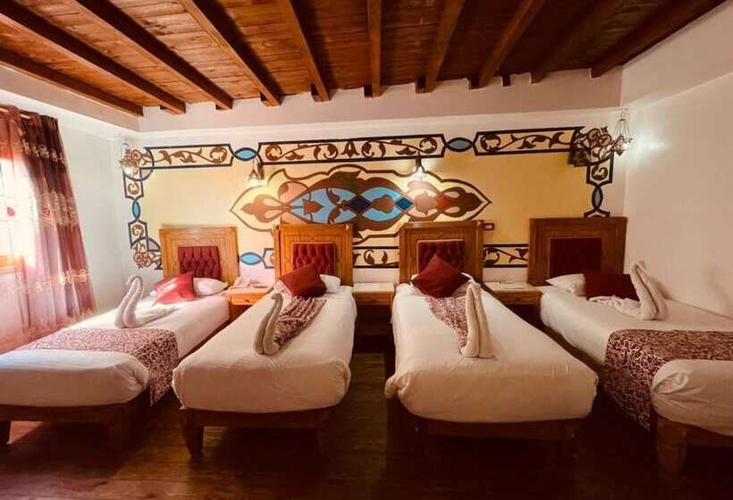 اتاق خانوادگی, Nefertiti Hotel Luxor