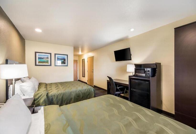 Номер Стандарт Адаптированный для Инвалидов, Quality Inn & Suites Near Nas Fallon