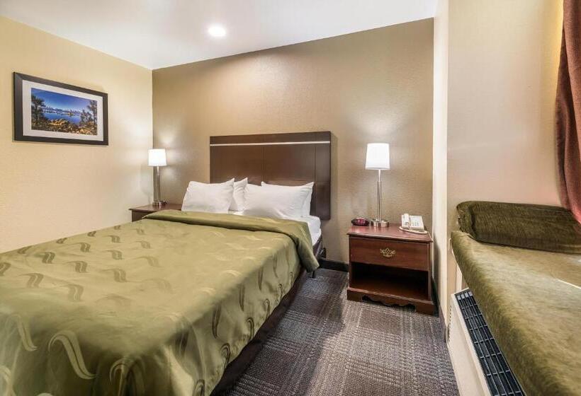 Номер Стандарт Адаптированный для Инвалидов, Quality Inn & Suites Near Nas Fallon