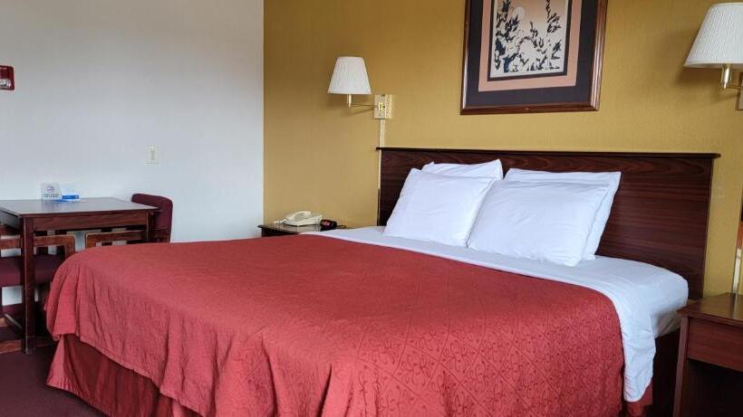 带大床的标准间, Rodeway Inn