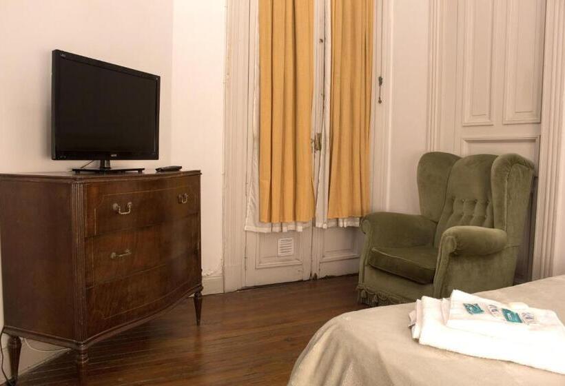 اتاق استاندارد, Voyage Recoleta Hostel