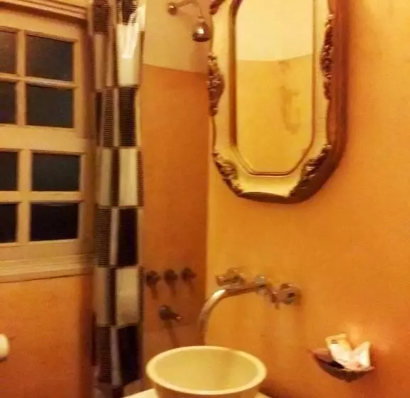 تختخواب در اتاق مشترک, Voyage Recoleta Hostel