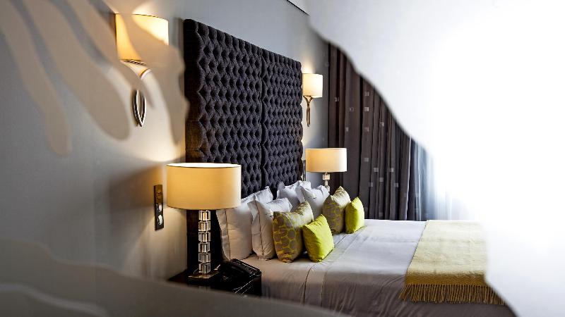 Номер Deluxe, Alentejo Marmòris Hotel & Spa, A Small Luxury Hotel Of The World