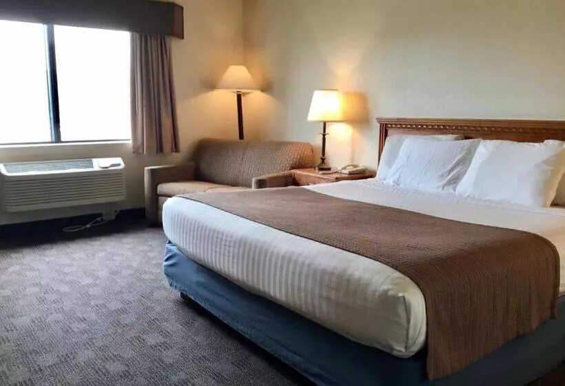キングサイズベッドのスタンダードルーム, Americinn By Wyndham Rexburg Byui