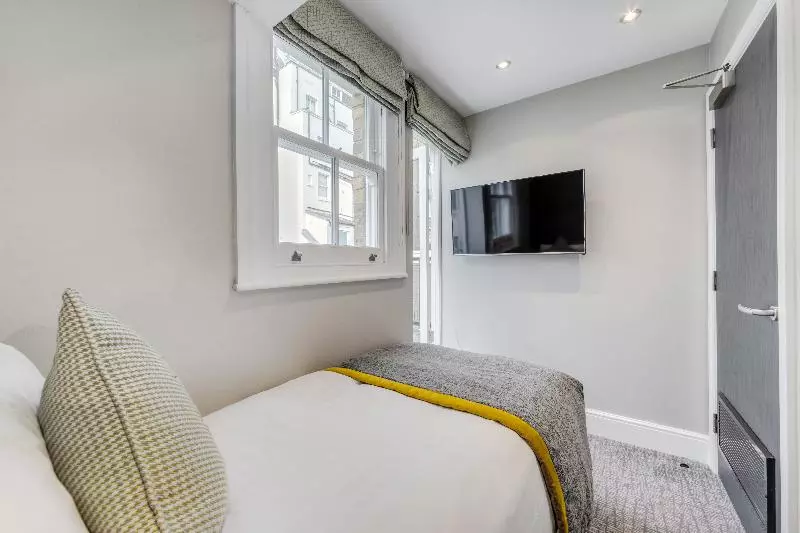 Standard Single Room with Balcony