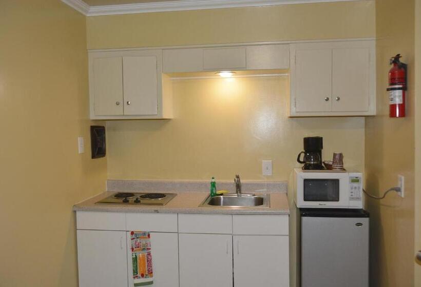 جناح عائلي, Oasis Inn And Suites