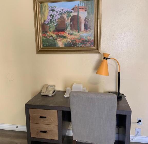 غرفة ديلوكس, Oasis Inn And Suites