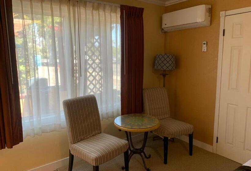 غرفة قياسية لذوى الاحتياجات الخاصة, Oasis Inn And Suites