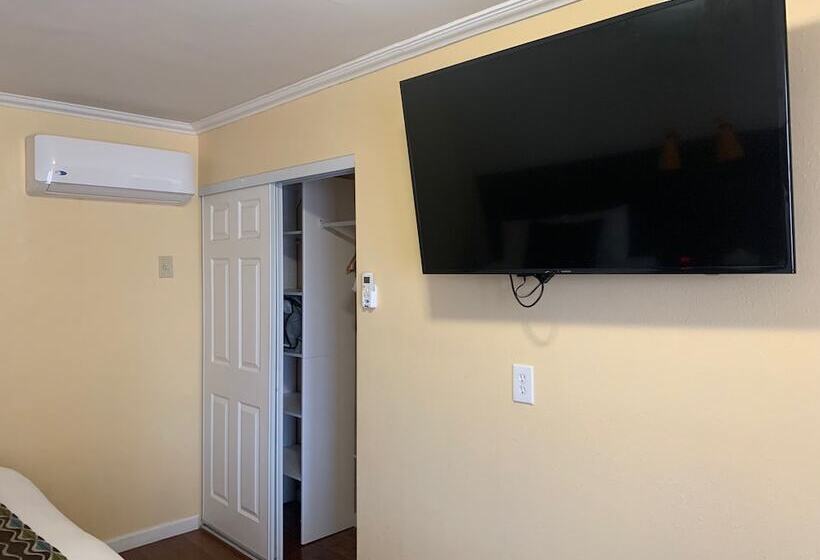 جناح عائلي, Oasis Inn And Suites