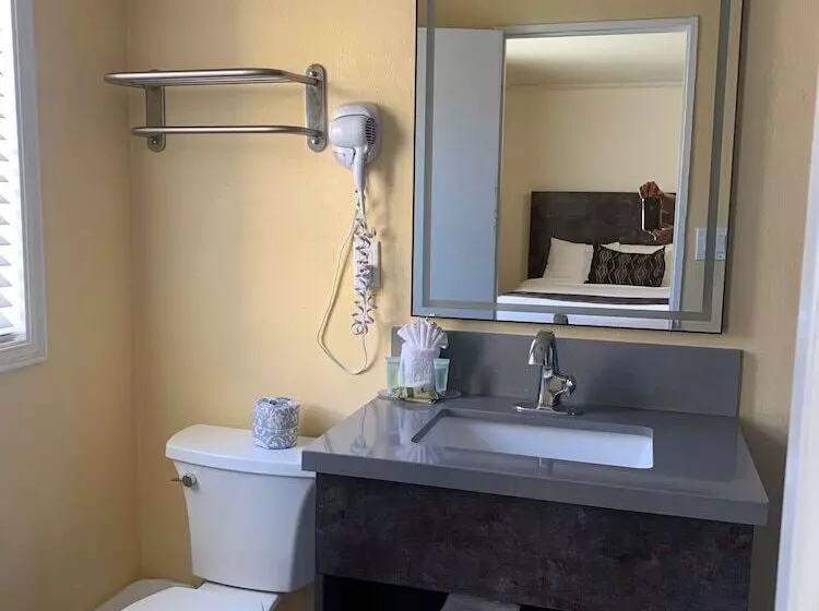 اتاق استاندارد با 2 تخت دوبل, Oasis Inn And Suites