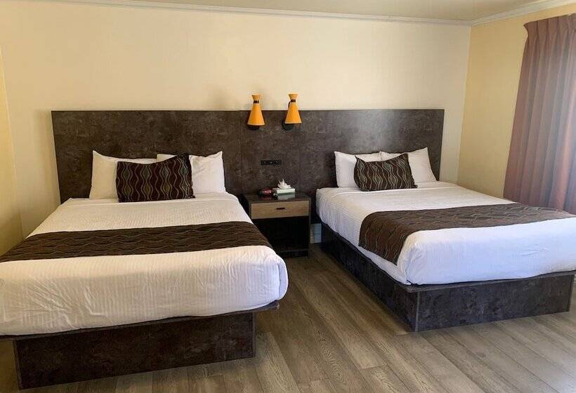 Номер Стандарт 2 Двуспальные Кровати, Oasis Inn And Suites