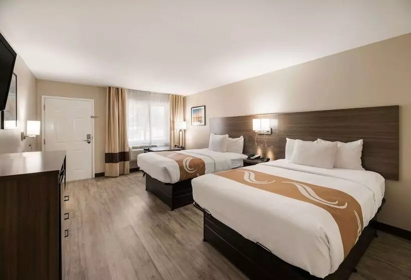 Standard-huone 2 Parivuodetta, Quality Inn