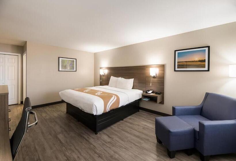 스탠다드 룸 킹사이즈 침대, Quality Inn