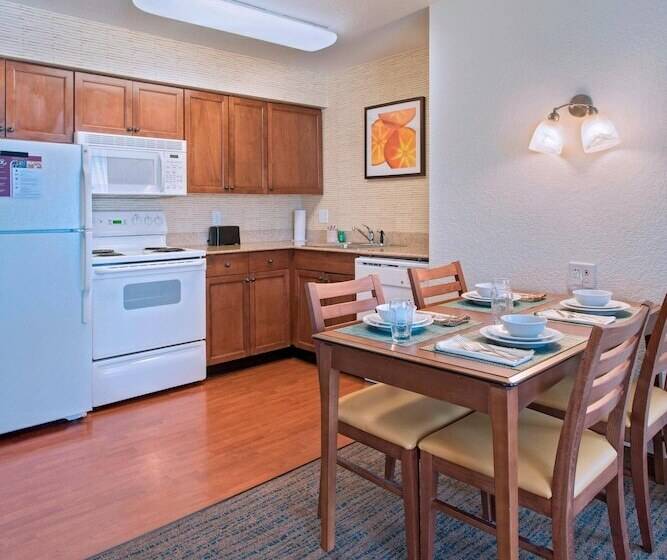 Люкс 2 Спальни, Residence Inn Columbia