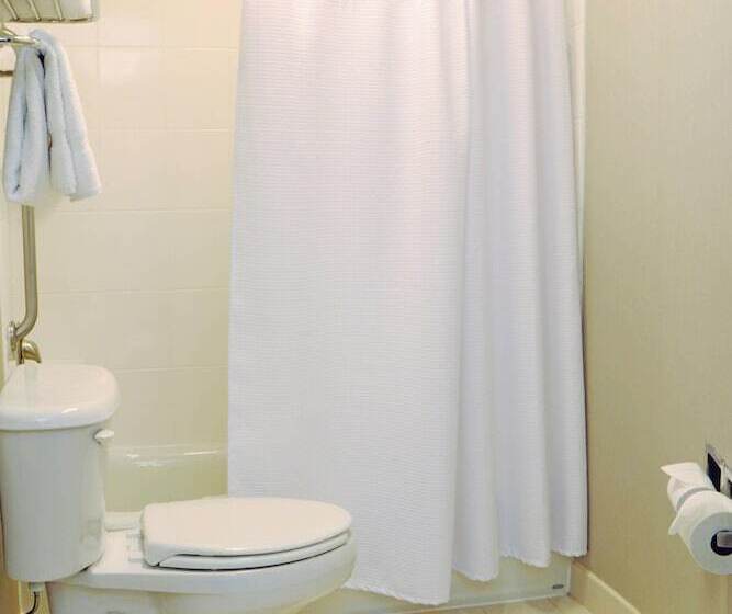 장애인을 위한 스위트, Springhill Suites Dulles Airport