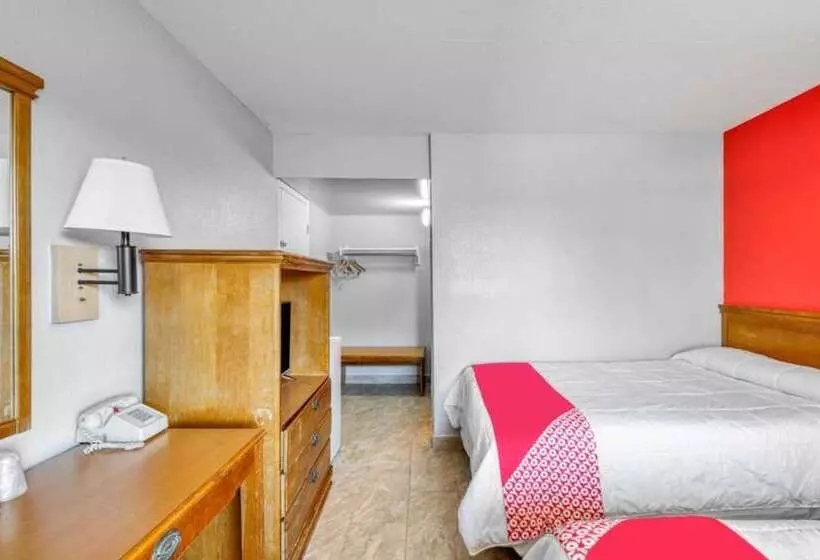 ２ダブルベッドのスタンダードルーム, Oyo Hotel Houston Southwest I 69