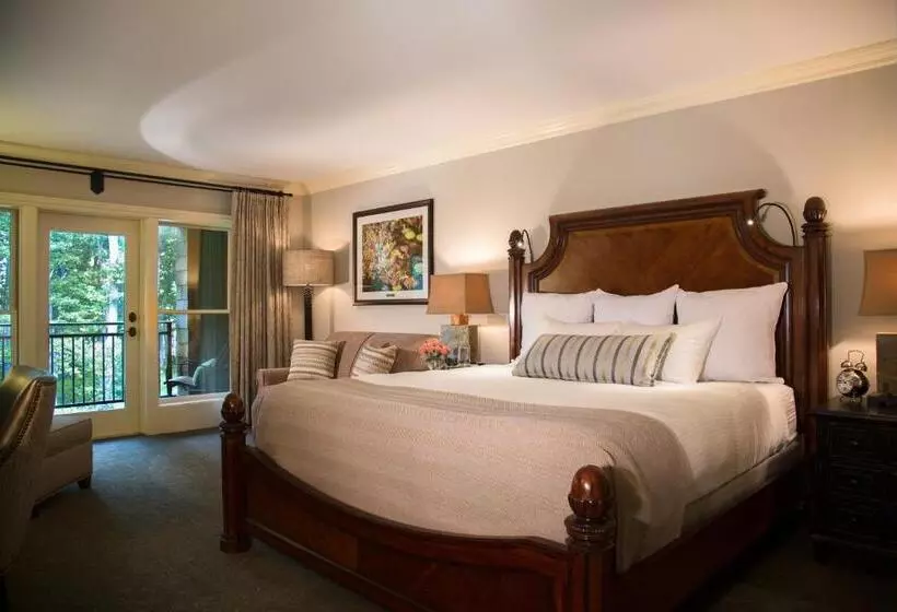 ジュニアスイート, The Lodge At Woodloch