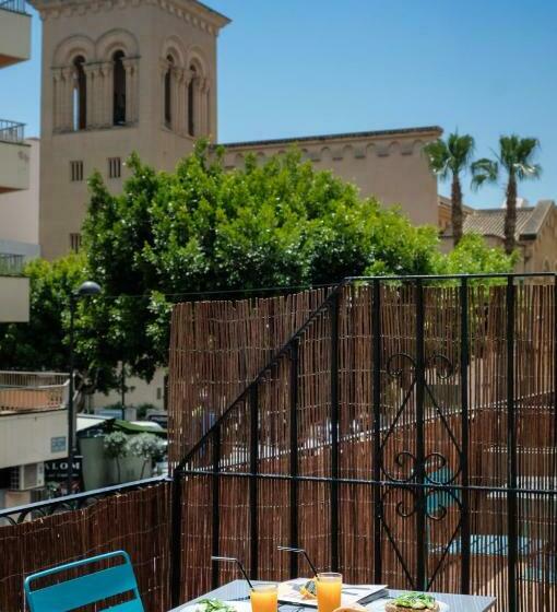 اتاق استاندارد با تراس, Ten Hostel