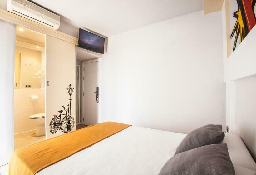 اتاق استاندارد, Ten Hostel