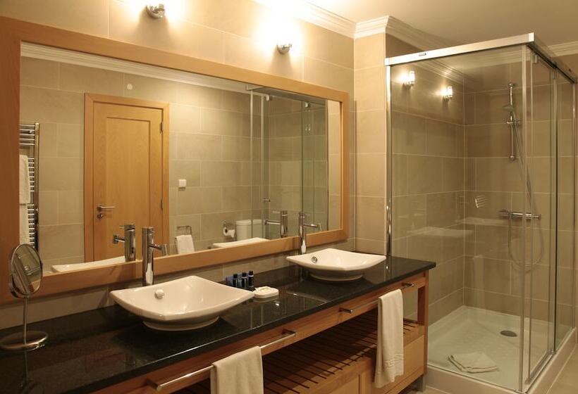 2 Bedroom Row House, The Beachfront  Praia D El Rey Golf & Beach Resort