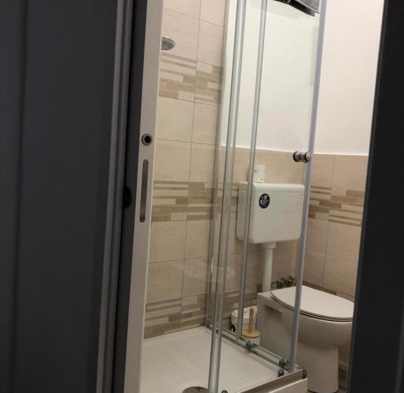 חדר דחוקס עם מיטת קינג, B&b Da Ponticello