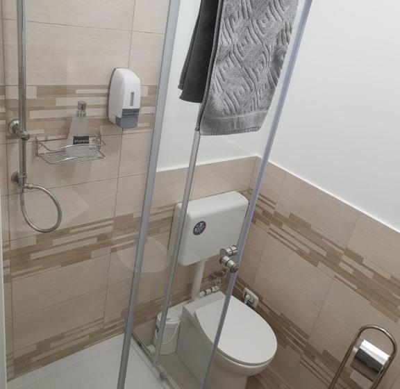 חדר דחוקס עם מיטת קינג, B&b Da Ponticello