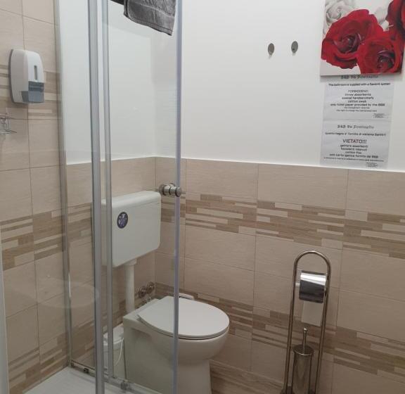 חדר דחוקס עם מיטת קינג, B&b Da Ponticello