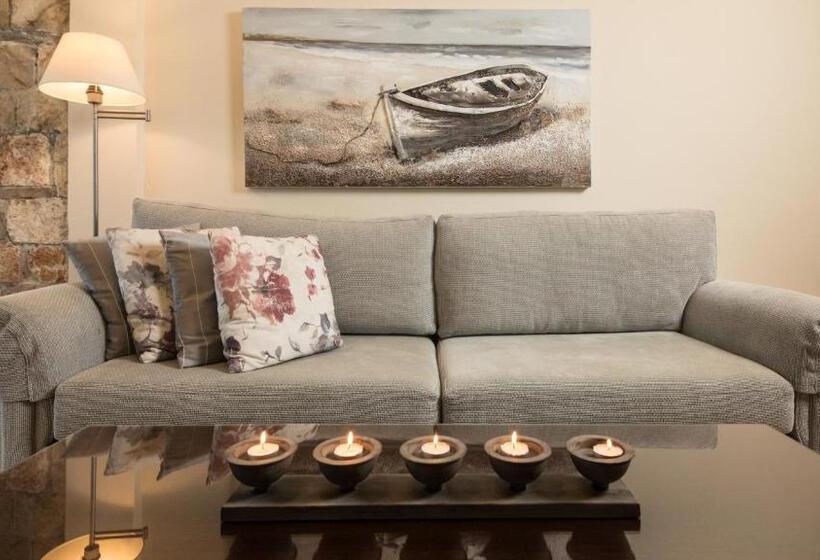 סוויטה דלוקס, Enalio Suites