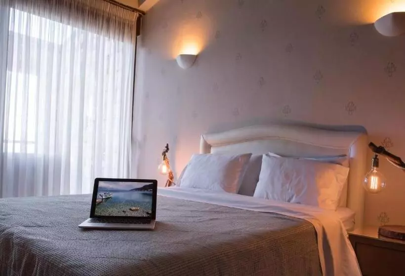 オーシャンビュースタンダードルーム, Enalio Suites