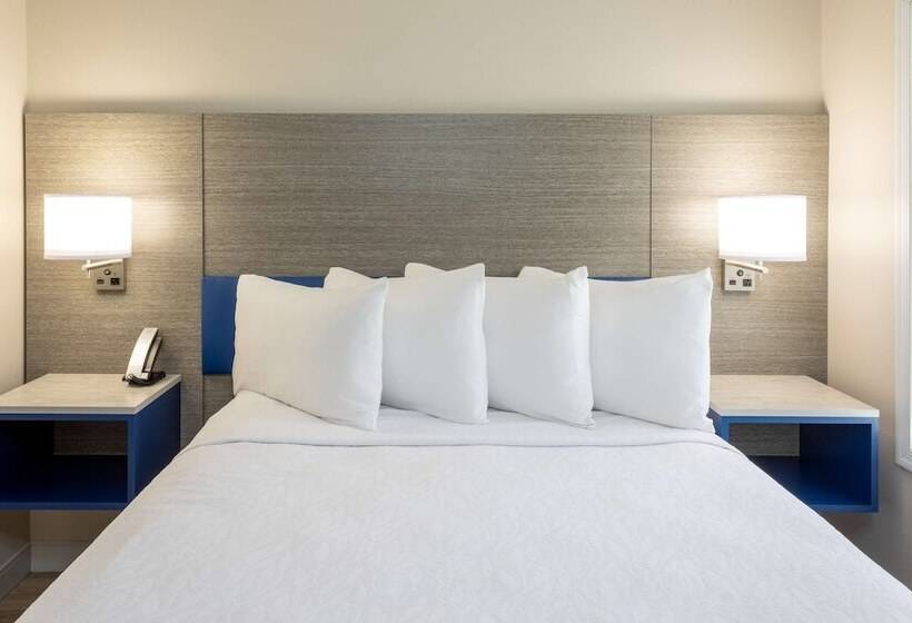Люкс, Grandstay Apple Valley