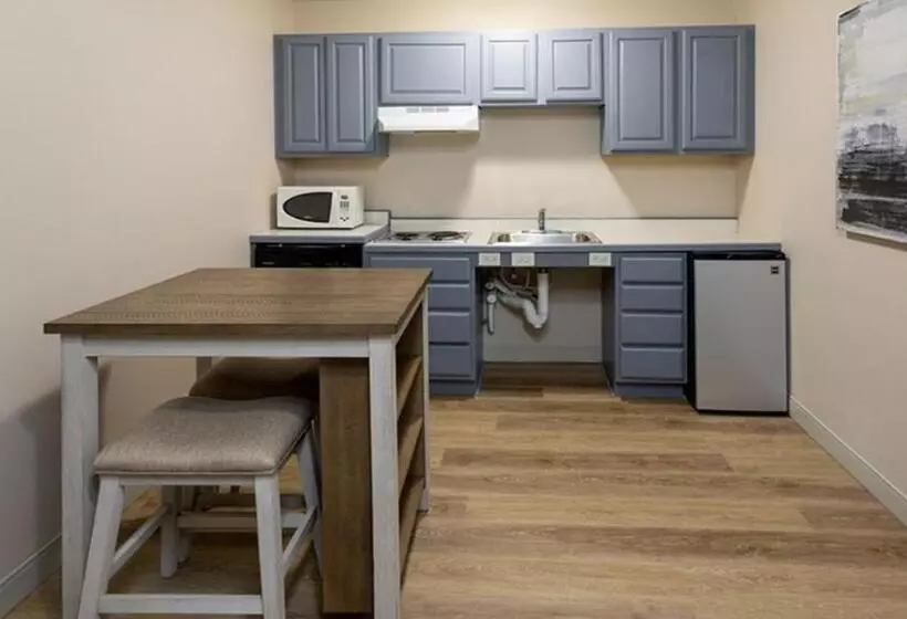スタンダードスタジオ, Grandstay Apple Valley