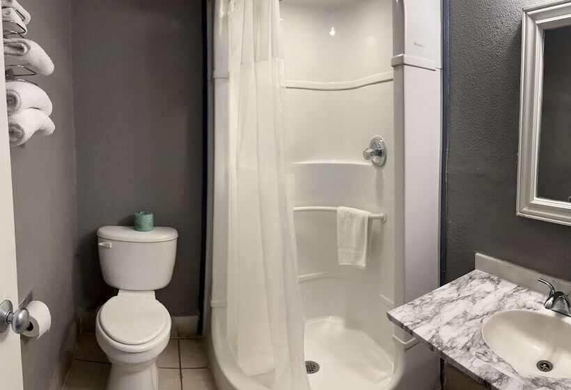 ２ダブルベッドのスタンダードルーム, Americas Best Value Inn And Suites Groves