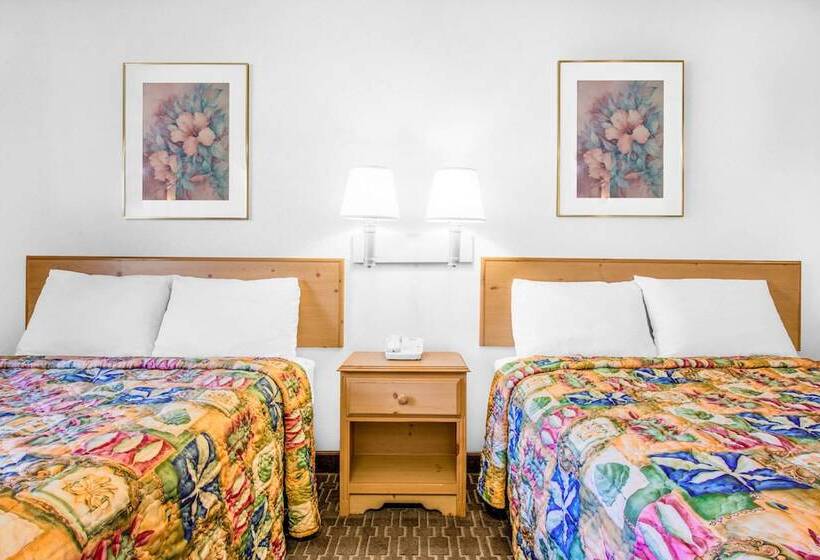 스탠다드 룸 더블 침대 2개, Knights Inn Pine Grove