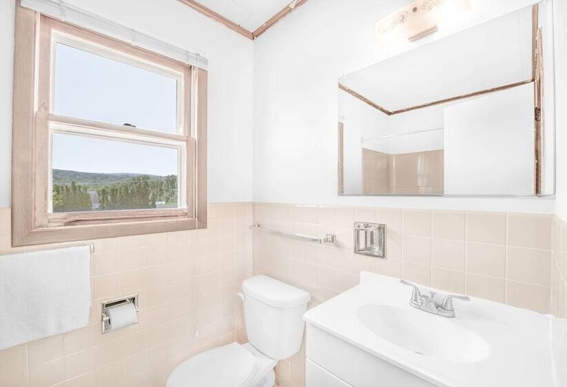 스탠다드 룸 더블 침대 2개, Knights Inn Pine Grove