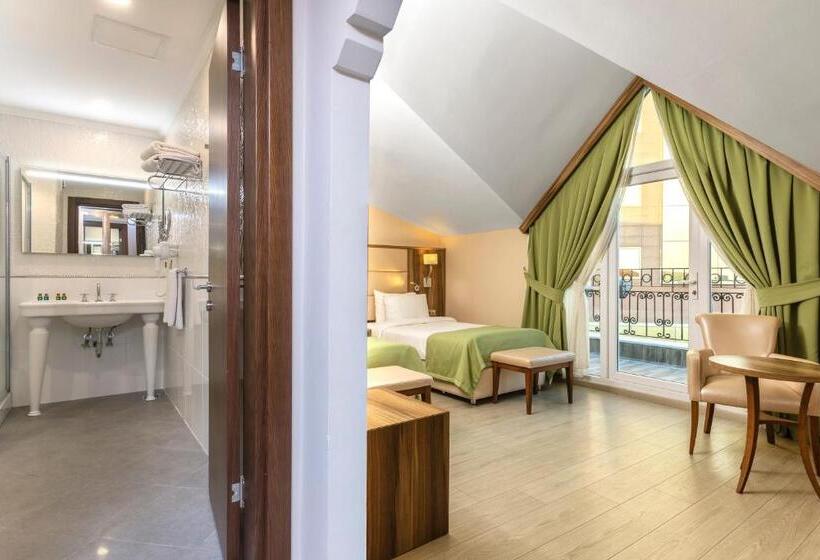 غرفة ديلوكس مزودة بشرفة, Kumburgaz Marin Princess