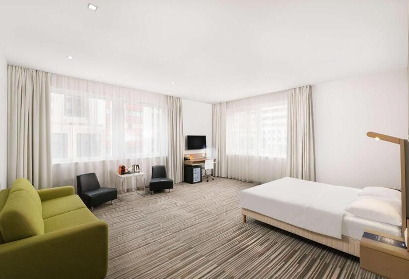 Perhesviitti, Park Inn By Radisson Budapest